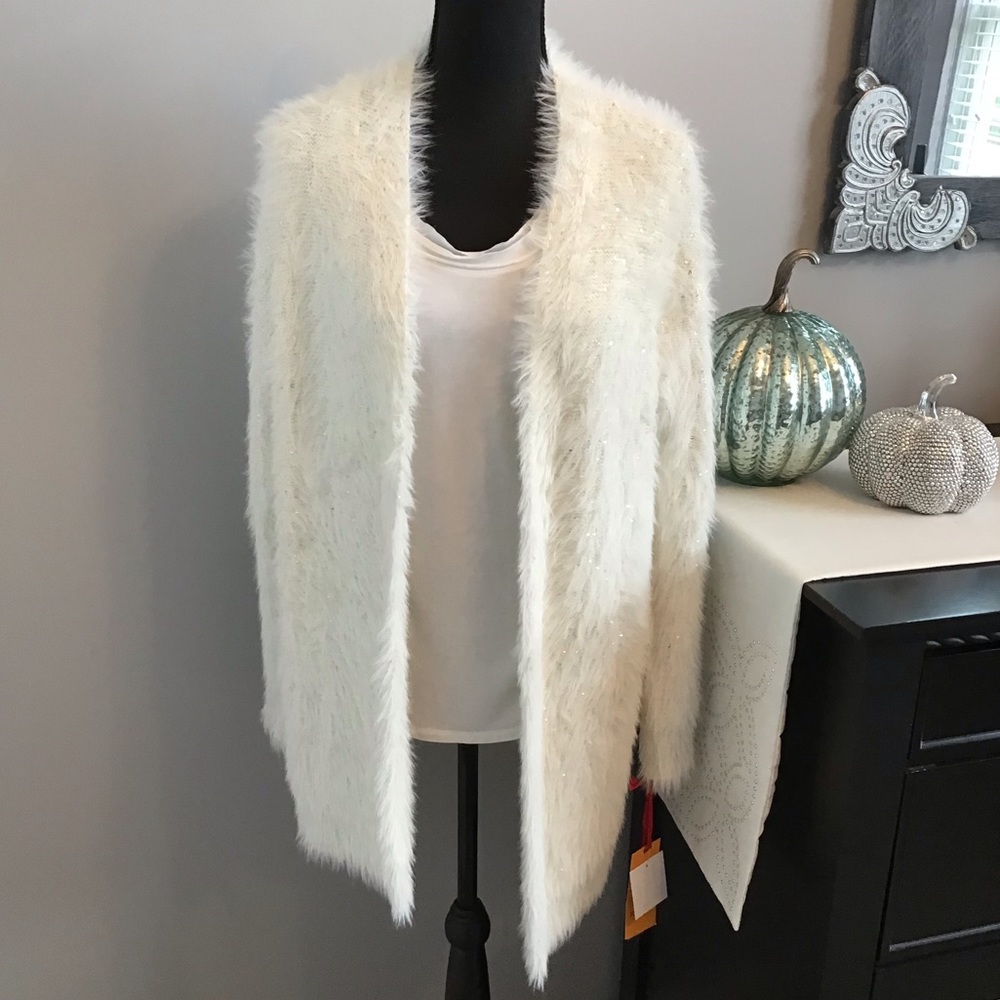 Eyelash Sparkle Sweater NWT - Picture 3 of 7